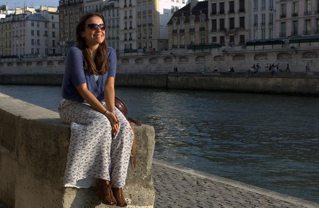 relaxed walk relaxed walk