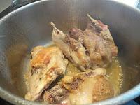 Cubitos de Caldo Concentrado Caseros. CRAXV... Huesos de carne. Cubitos de Caldo Concentrado Caseros. CRAXV... Huesos de carne.