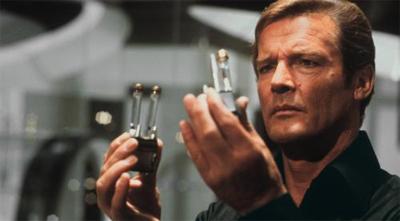 Especial Películas de James Bond: 2ª Parte: Roger Moore, el Bond Satírico... Especial Películas de James Bond: 2ª Parte: Roger Moore, el Bond Satírico...