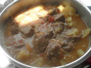 Carne guisada con patatas