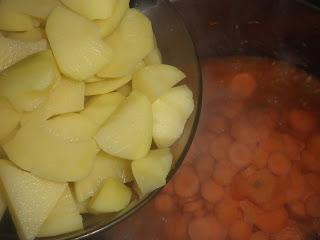 Carne guisada con patatas