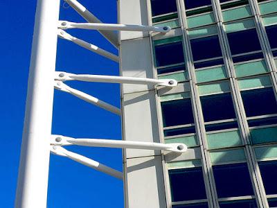 SANTIAGO CALATRAVA: TURNING TORSO