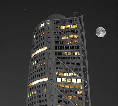 SANTIAGO CALATRAVA: TURNING TORSO