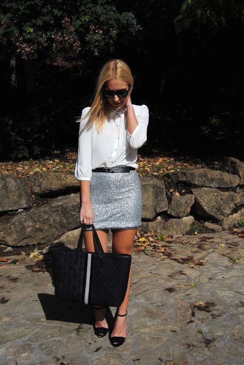 Paillettes. Paillettes.