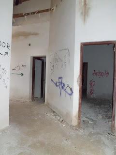 Antiguo Colegio de Disminuidos Psíquicos 'San Ramón' (Agost, Alicante) Antiguo Colegio de Disminuidos Psíquicos 'San Ramón' (Agost, Alicante)