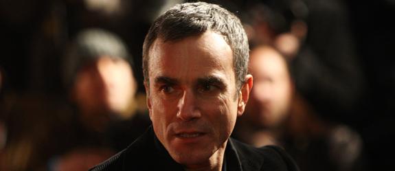 La primitiva evolución de 007 y 15 candidatos que nunca llegarán a ser James Bond La primitiva evolución de 007 y 15 candidatos que nunca llegarán a ser James Bond