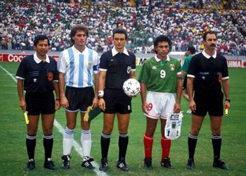 Equipos históricos: Argentina 1993, el bicampeonato invicto del “Coco”