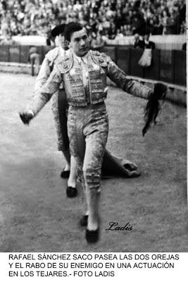 60 AÑOS DE LA RETIRADA DE RAFAEL SÀNCHEZ SACO: UN NOVILLO DE SÁNCHEZ ARJONA LE RETIRO DEL TOREO EN BARCELONA 60 AÑOS DE LA RETIRADA DE RAFAEL SÀNCHEZ SACO: UN NOVILLO DE SÁNCHEZ ARJONA LE RETIRO DEL TOREO EN BARCELONA
