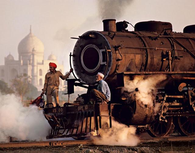 Trains - Steve McCurry Trains - Steve McCurry