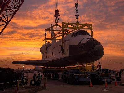 El Endeavour por Los Ángeles El Endeavour por Los Ángeles