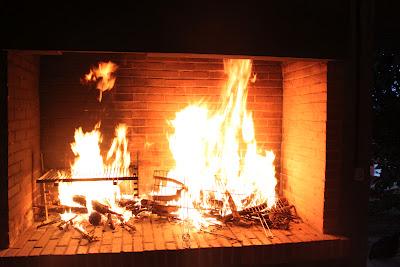 XURELO EN BRASA DE CEREZO CON VINAGRETA DE AJO Y OREGANO XURELO EN BRASA DE CEREZO CON VINAGRETA DE AJO Y OREGANO