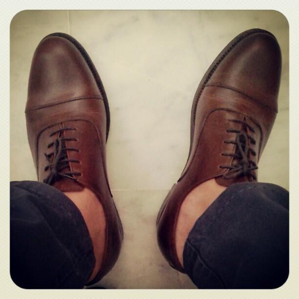 Doble Review Oxford marrones Lazo y Duque. Doble Review Oxford marrones Lazo y Duque.