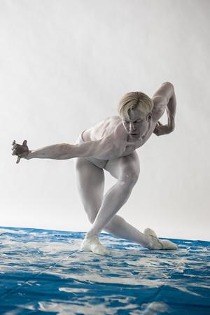 Pintando las líneas de la danza. Proyecto Tiit Helimets Pintando las líneas de la danza. Proyecto Tiit Helimets