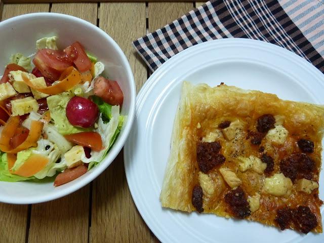 Hojaldre a la menorquina Hojaldre a la menorquina