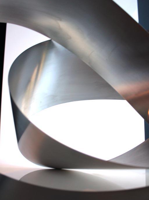 A-cero Projects Nuevo diseño A-cero In, escultura en acero pulido