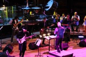 267254_339403906154090_47470031_n Orquesta de Rock Sinfónico y Coro Juvenil Simón Bolívar rinden Tributo a Queen en el Teatro de Chacao