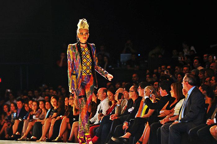CALIEXPOSHOW II – Jean Paul Gaultier CALIEXPOSHOW II – Jean Paul Gaultier