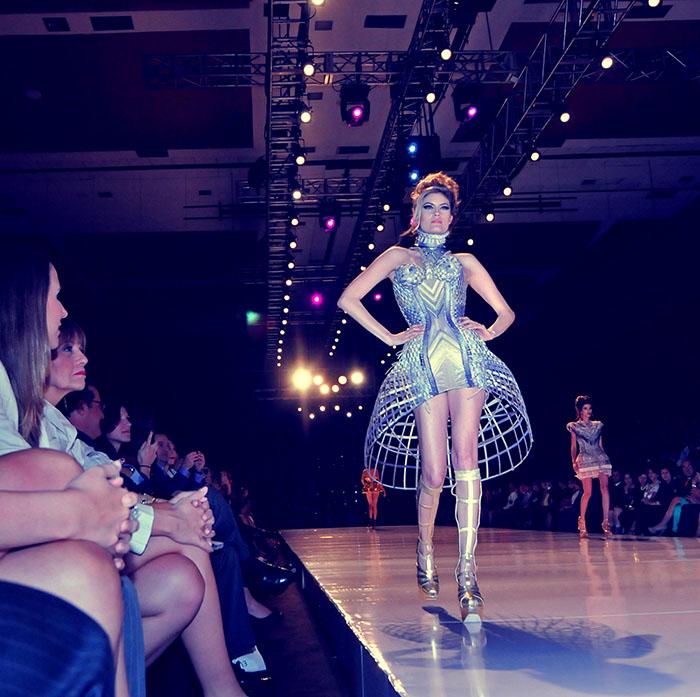 CALIEXPOSHOW II – Jean Paul Gaultier CALIEXPOSHOW II – Jean Paul Gaultier