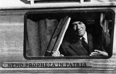 zkfound:
Nota Mental: Recordar que nadie es profeta en su... zkfound:
Nota Mental: Recordar que nadie es profeta en su...