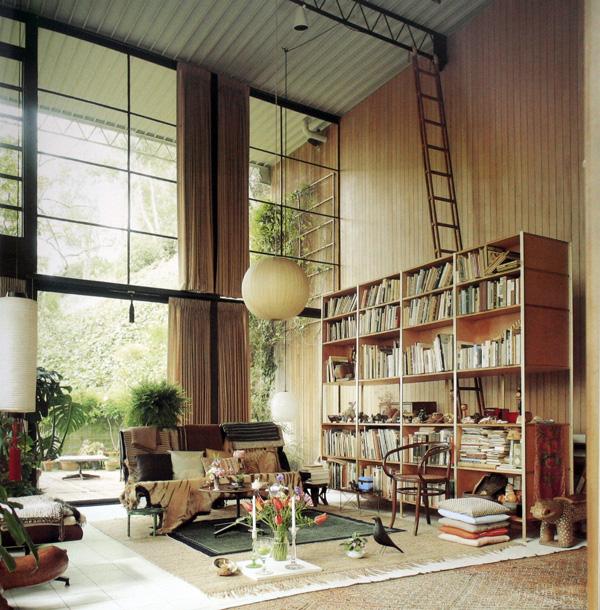 INTERIOR EAMES HOUSE