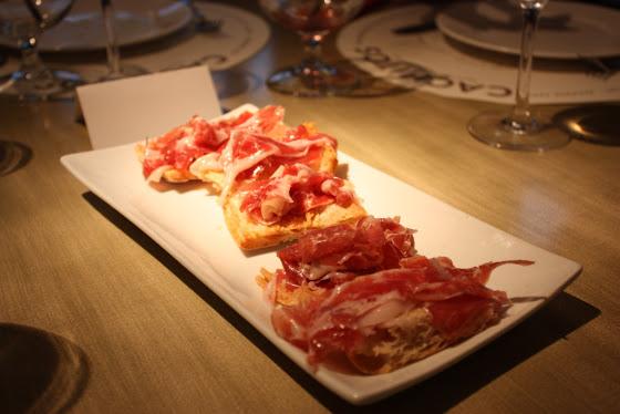 Bajando Rambla Cataluña a Cachitos Bajando Rambla Cataluña a Cachitos