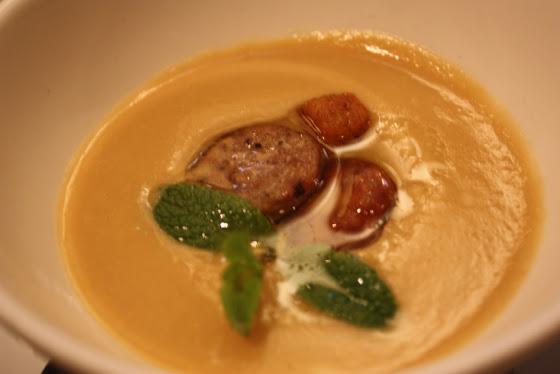 Bajando Rambla Cataluña a Cachitos Bajando Rambla Cataluña a Cachitos