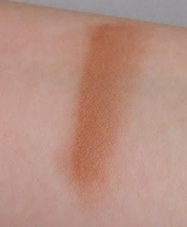 Nos maquillamos el rostro con Elisabeth Llorca Nos maquillamos el rostro con Elisabeth Llorca