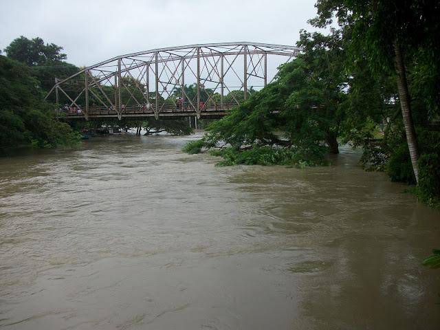 Crece el río Sagua la Grande por lluvias de Sandy