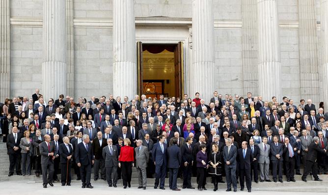 Los demás Los demás