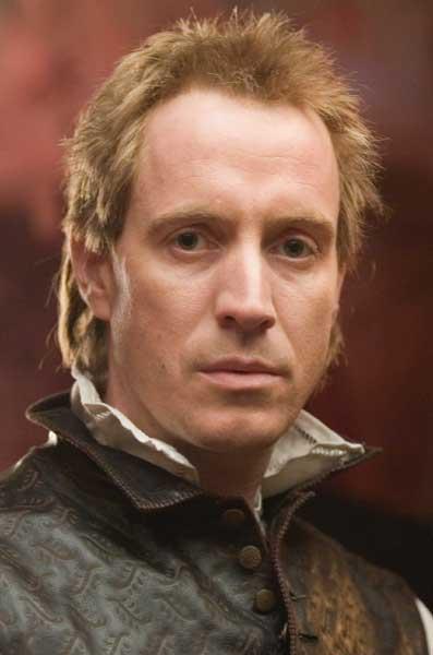 Rhys Ifans se une a Madame Bovary
