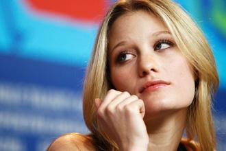 Dos nuevos proyectos para Ashley Hinshaw