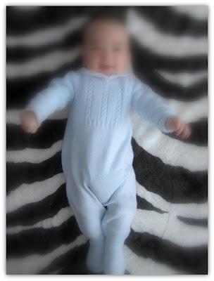 BUSCANDO ROPITA PARA UN BEBÉ! BUSCANDO ROPITA PARA UN BEBÉ!