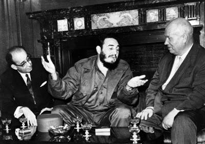 Crisis de los misiles, momento peligroso de la historia de la humanidad: Cartas entre Fidel y Jruschov Crisis de los misiles, momento peligroso de la historia de la humanidad: Cartas entre Fidel y Jruschov