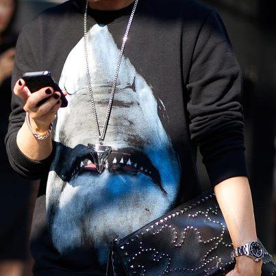 A la hoguera, ¿Si o No? A la hoguera, ¿Si o No?