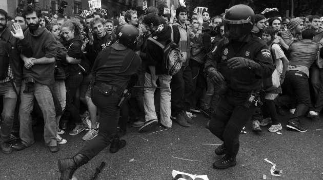 ¿Sabes que el Ejército Español está haciendo cursos acelerados de antidisturbios? ¿Sabes que el Ejército Español está haciendo cursos acelerados de antidisturbios?