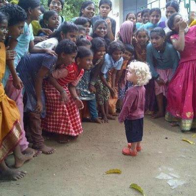 HACIA UNA EDUCACIÓN TRANSCULTURAL HACIA UNA EDUCACIÓN TRANSCULTURAL