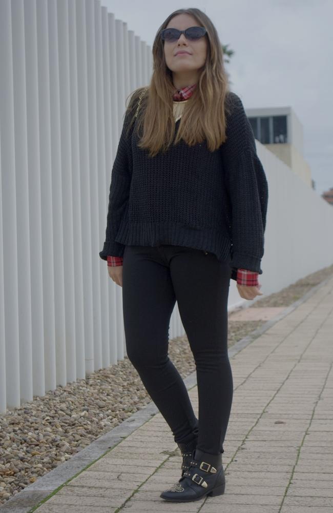 Overlaborate ankle boots Overlaborate ankle boots