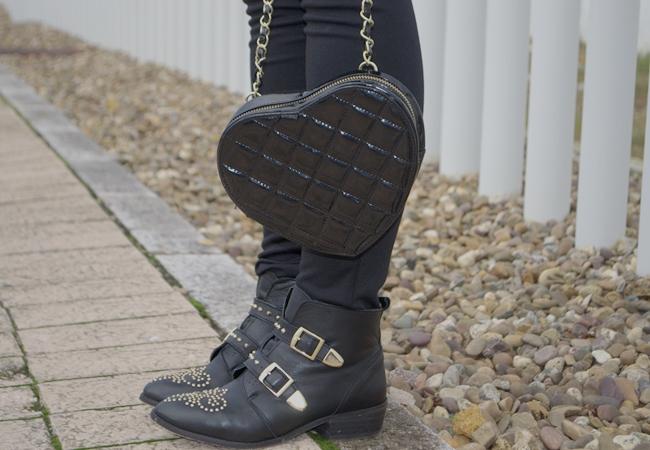 Overlaborate ankle boots Overlaborate ankle boots