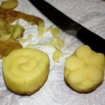 Original manera de decorar papel con patatas