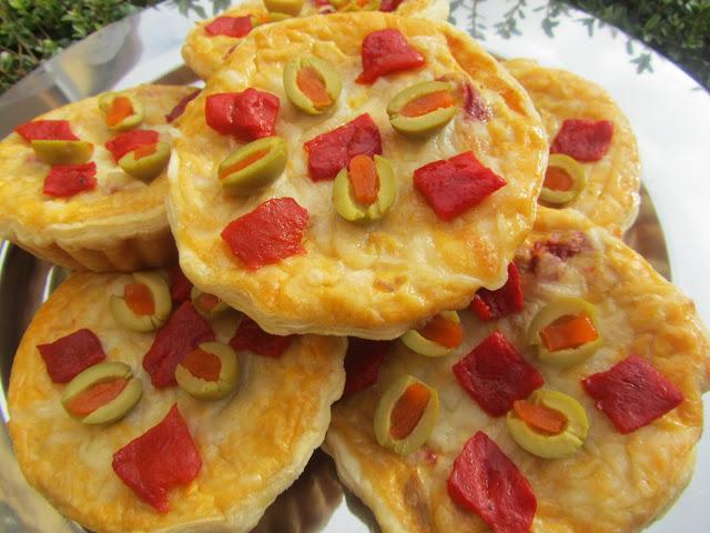 Tartaletas de atún y pimientos Tartaletas de atún y pimientos