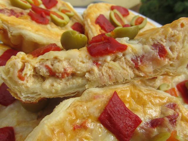 Tartaletas de atún y pimientos Tartaletas de atún y pimientos