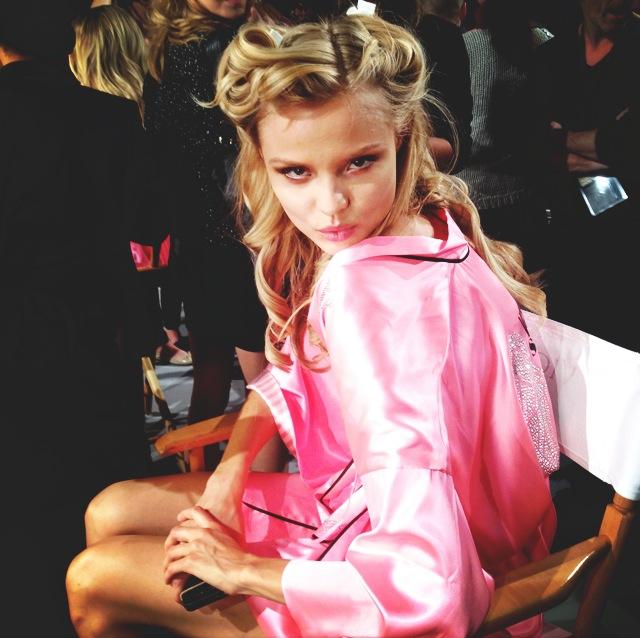 Victoria Secret Fashion Show '12 / BACKSTAGE