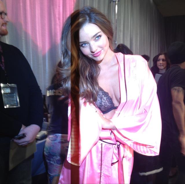 Victoria Secret Fashion Show '12 / BACKSTAGE