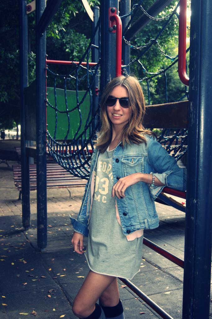 Schoolgirl Schoolgirl