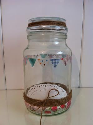 BOTES DECORADOS. DECORATED JARS. BOTES DECORADOS. DECORATED JARS.