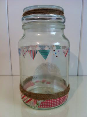 BOTES DECORADOS. DECORATED JARS. BOTES DECORADOS. DECORATED JARS.