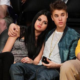 Justin Bieber y Selena Gómez: Anatomía de una separación Por E!News