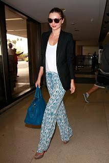 TENDENCIA LA STAMPA ¡Buen día! ¿Cómo están todos? El clim... TENDENCIA LA STAMPA ¡Buen día! ¿Cómo están todos? El clim...