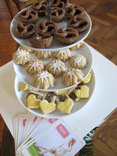 EVENTO LUZ, (CÁMARA)...PRÍNCIPE Casi como una claqueta qu... EVENTO LUZ, (CÁMARA)...PRÍNCIPE Casi como una claqueta qu...