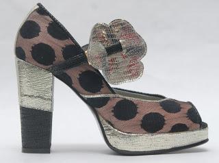 EVENTO LUZ, (CÁMARA)...PRÍNCIPE Casi como una claqueta qu... EVENTO LUZ, (CÁMARA)...PRÍNCIPE Casi como una claqueta qu...